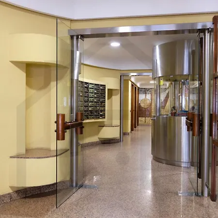El Rincon Del Campoamor - Piso Centrico En Oviedo. 奥维耶多