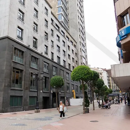El Rincon Del Campoamor - Piso Centrico En Oviedo. 奥维耶多